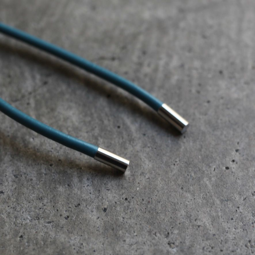 【残りわずか】Cristy Snakeknot Charm(STCOW)