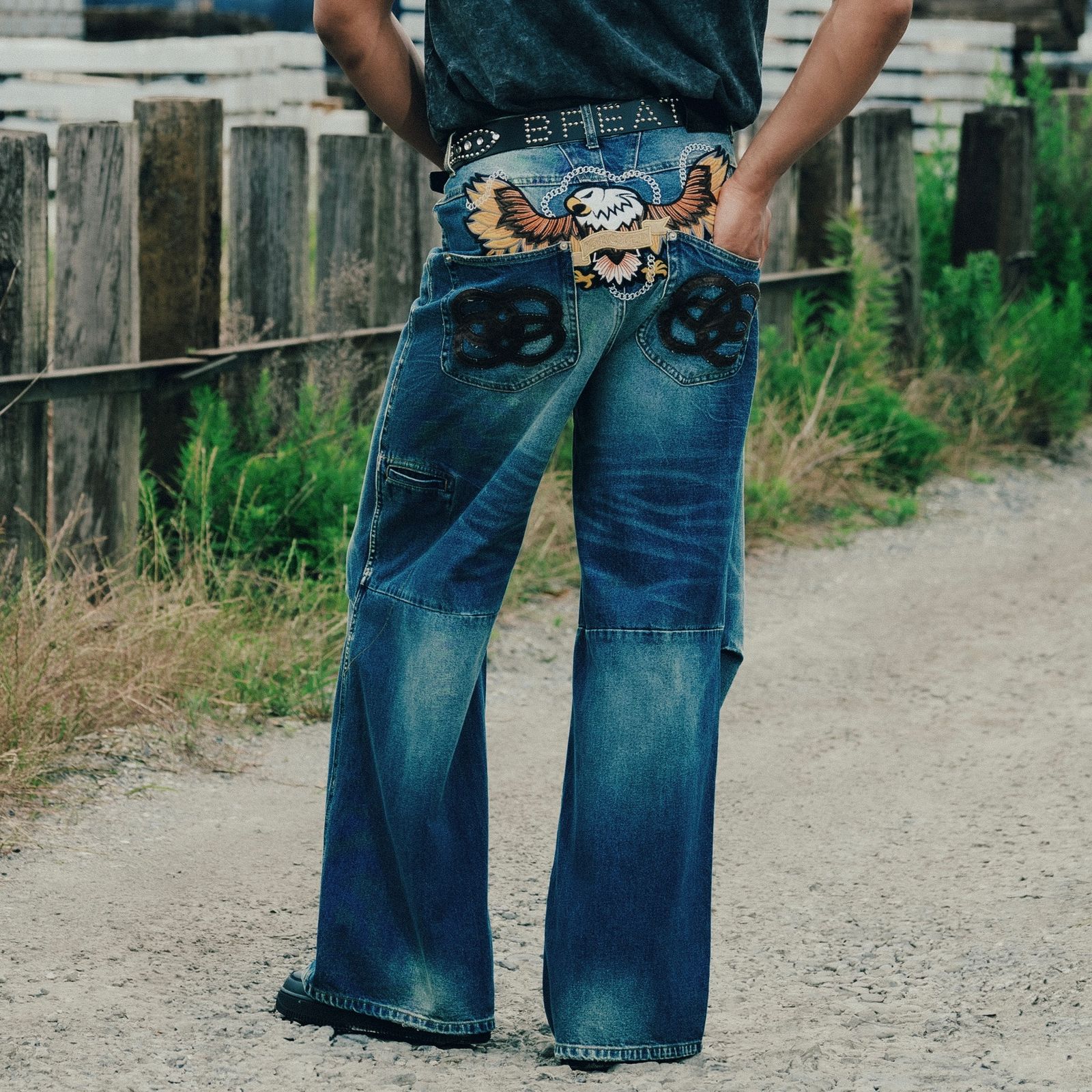 【残り一点】Chain Eagle Patch Denim Pants