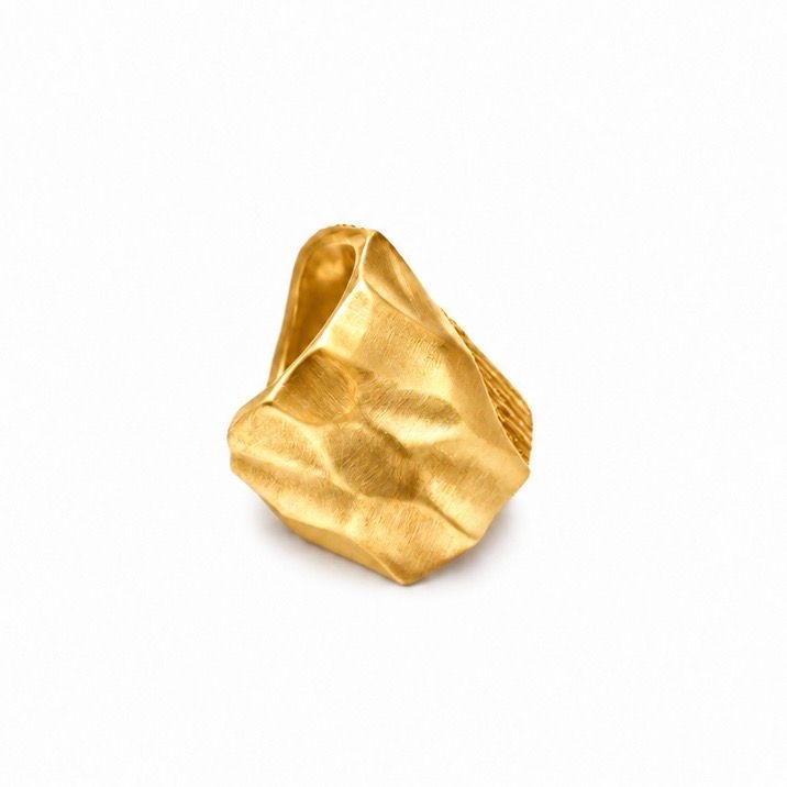 【お取り寄せ注文可能】R-95(K18 GOLD)