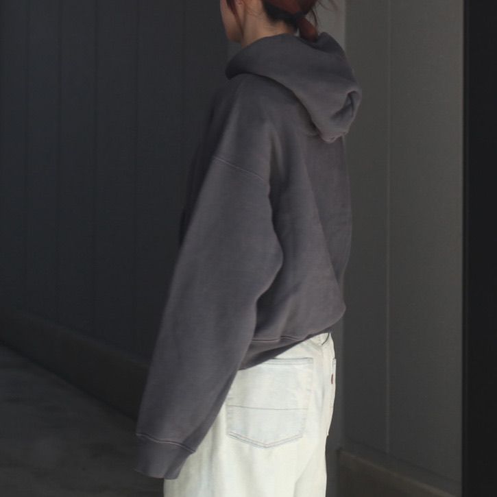 【残り一点】Ash Darted Hoodie