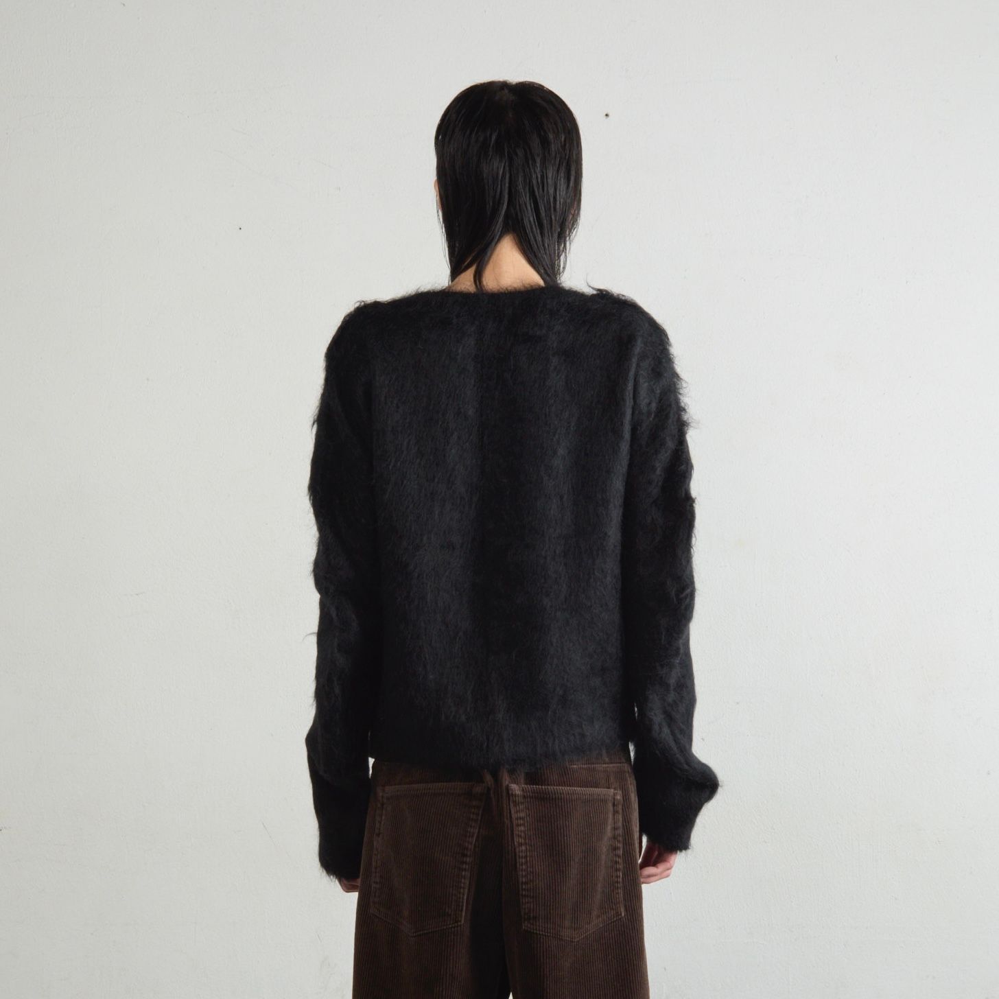 【残り一点】Brushed Mohair V-Neck Sweater