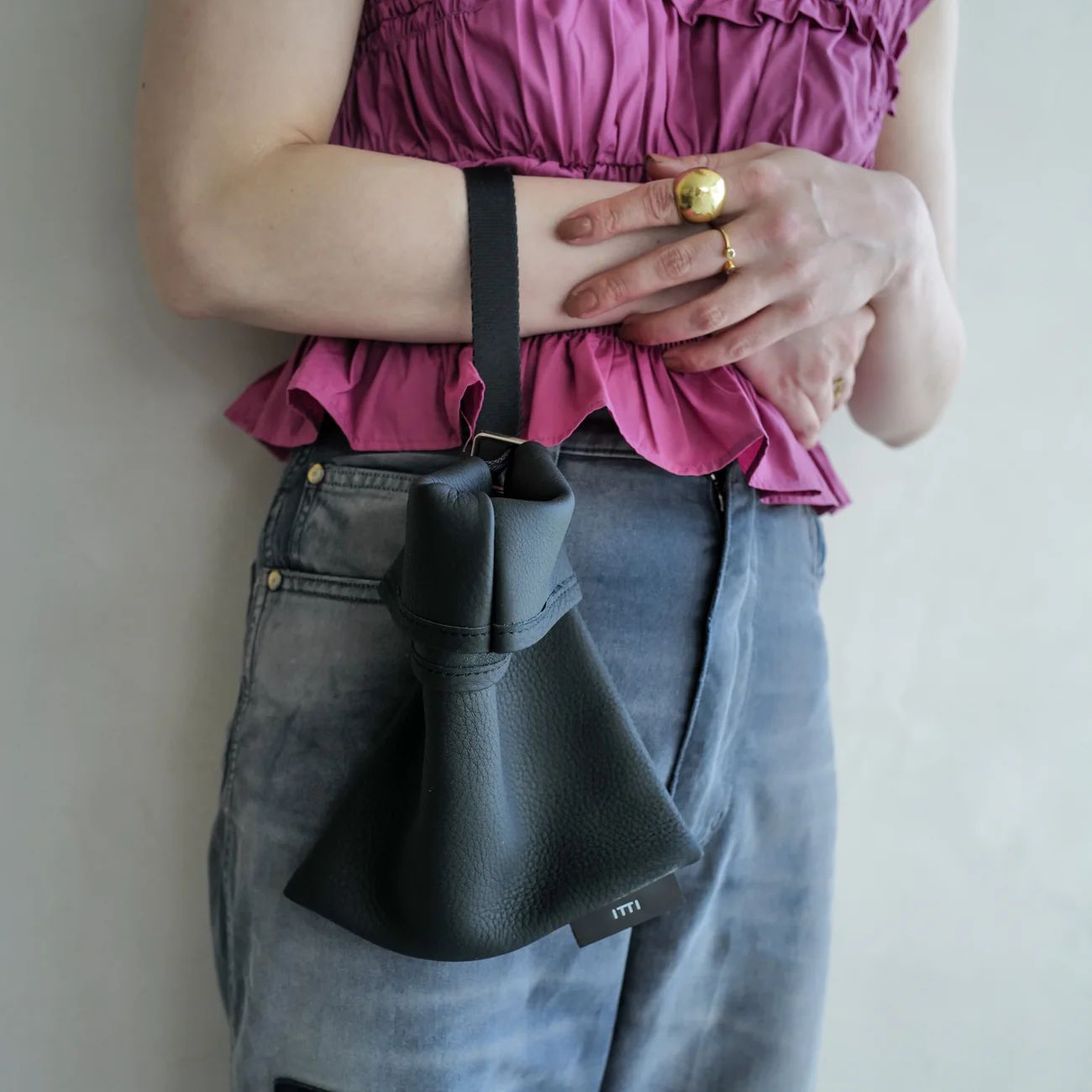 【残りわずか】Annie Small Rice Bag(DIPLO SKY)