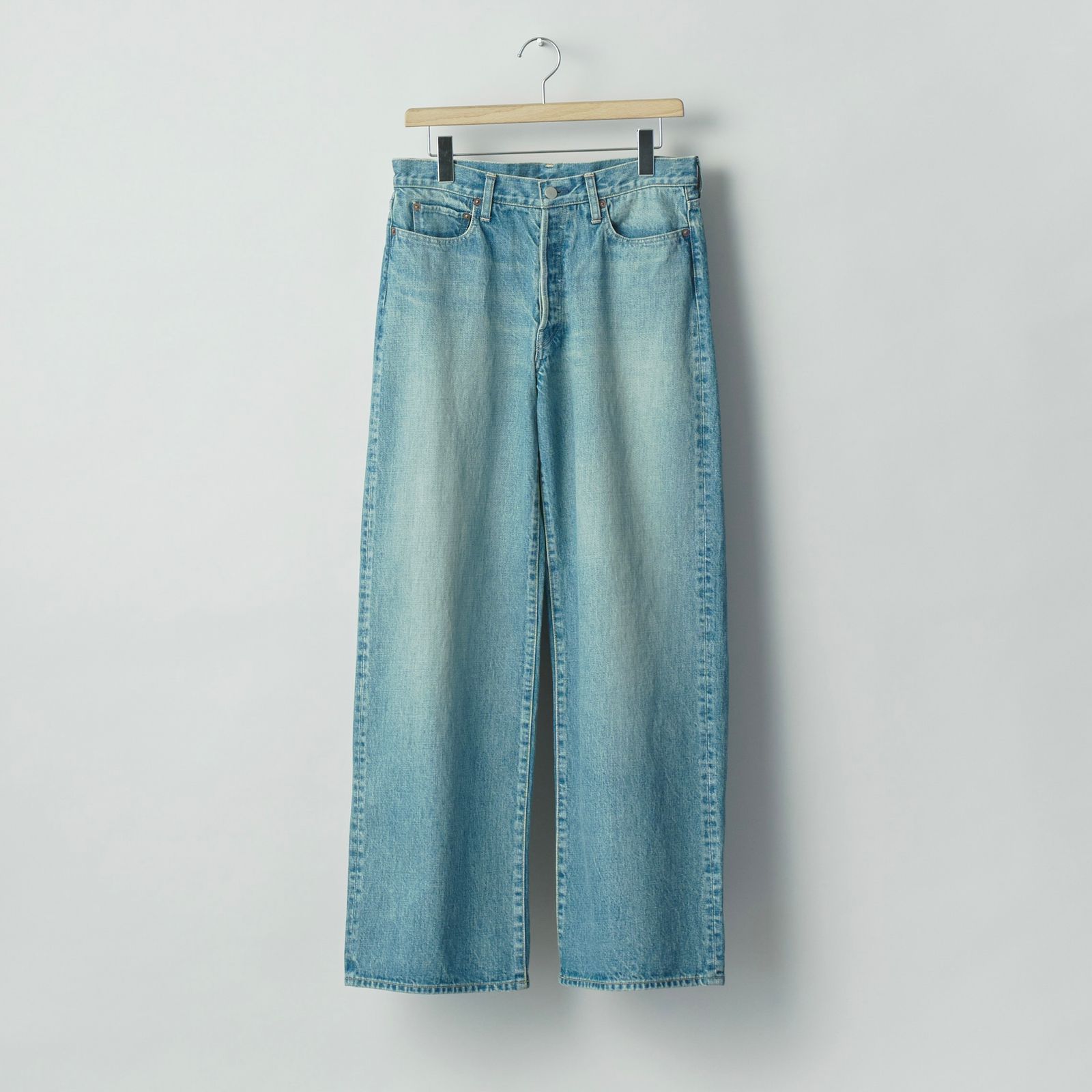 【残りわずか】Loose Denim Pants