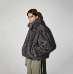 【残り一点】High Collar Faux Fur Jacket