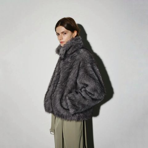 【残り一点】High Collar Faux Fur Jacket