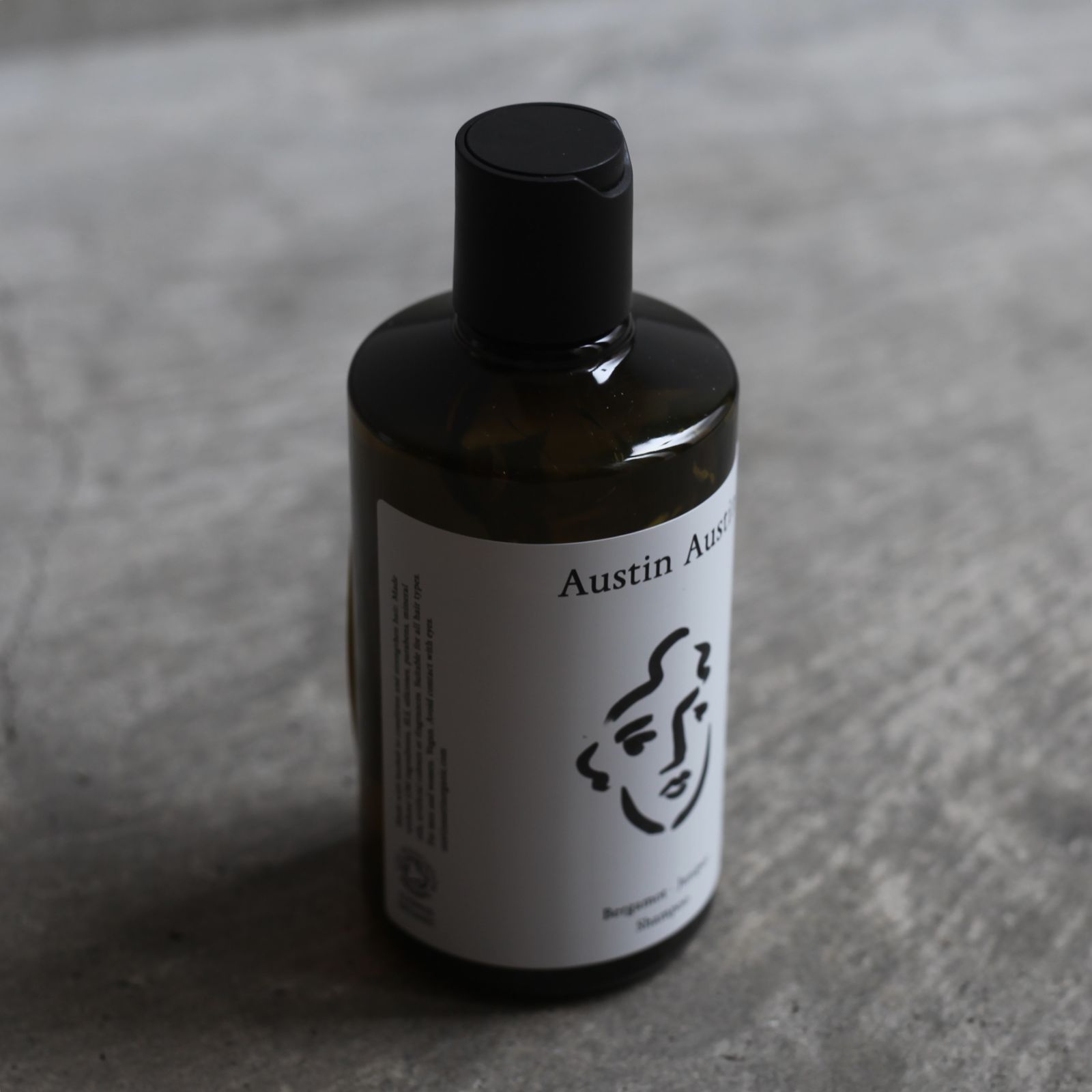 【残りわずか】Bergamot & Juniper Shampoo(300ml)