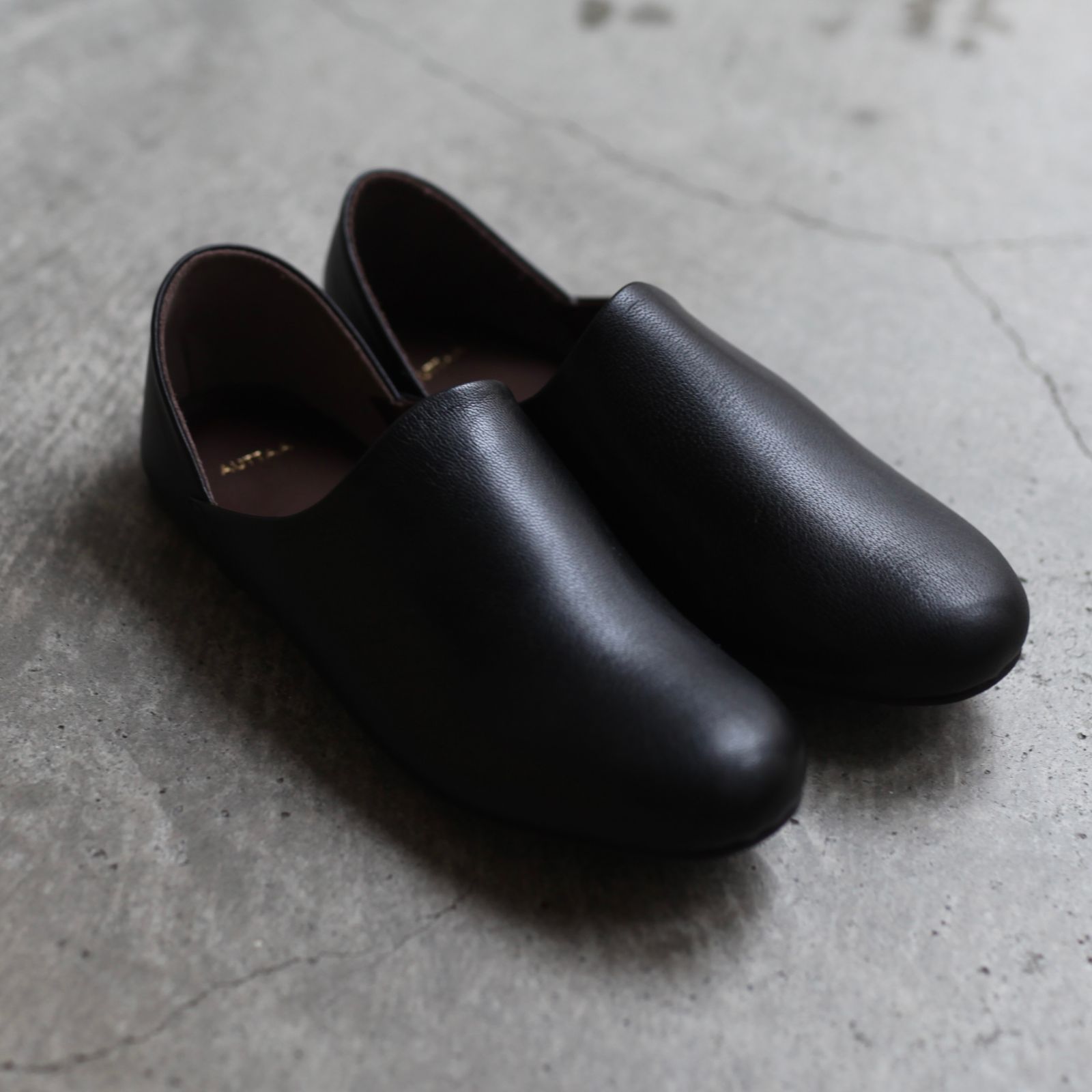【残り一点】Room Shoes Ⅱ (BLK)