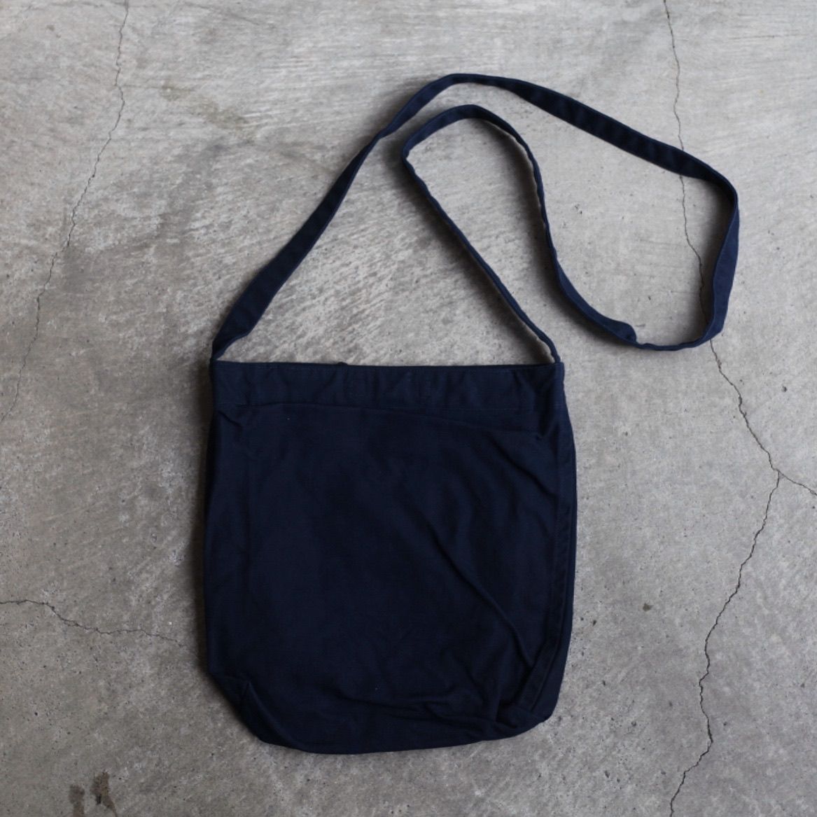 YOKO SAKAMOTO - 【残りわずか】Researcher Bag Medium(OLIVE