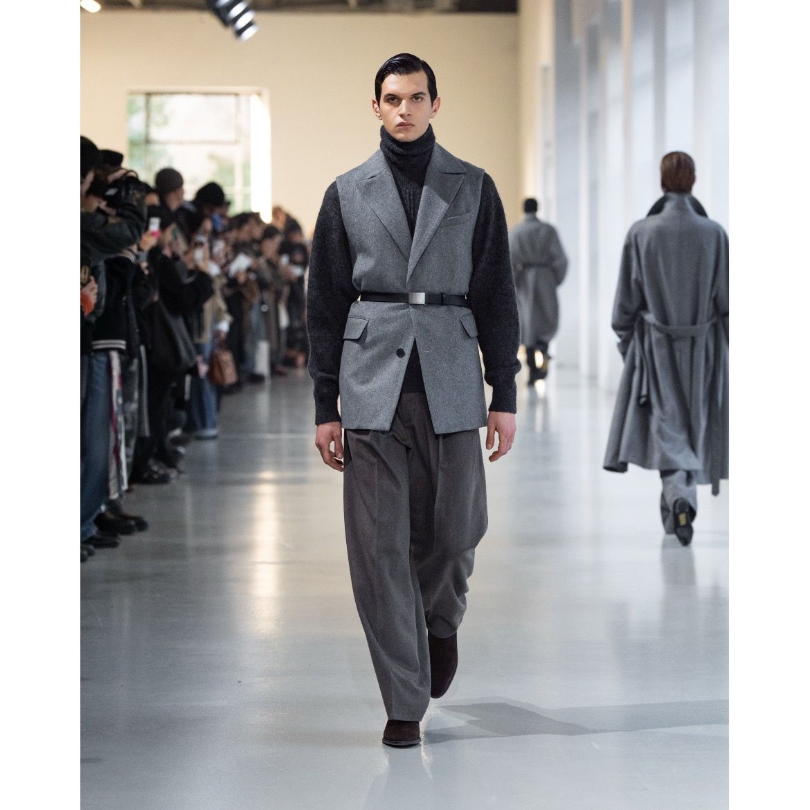 【残り一点】Wool Doeskin Extra Wide Trousers