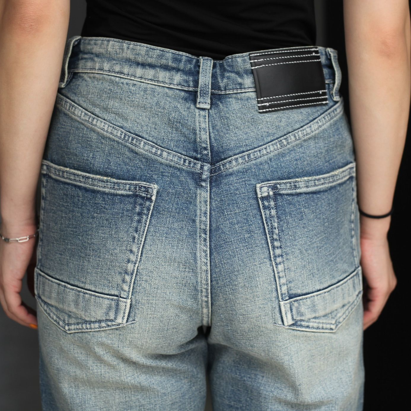 【残りわずか】Light Blue Washed Straight Cut Jeans