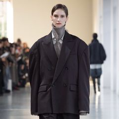 【残り一点】Deformed Shoulder Double Breasted Jacket