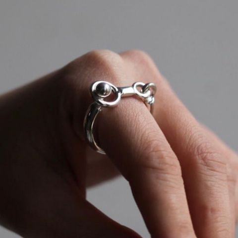 【お取り寄せ注文可能】Lock Ring(WHITE)