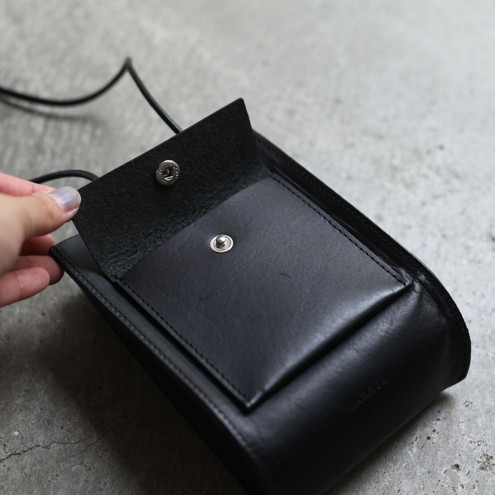 【残りわずか】String Pouch
