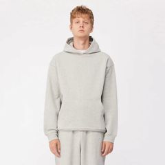 【残りわずか】Cursive Small Logo Hoodie