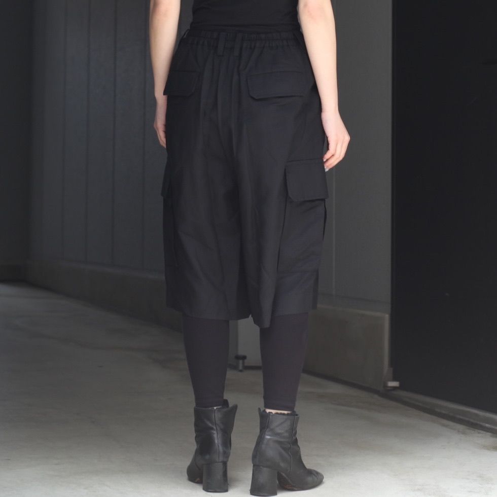 【残りわずか】Silk Cupro Cargo Short Trousers