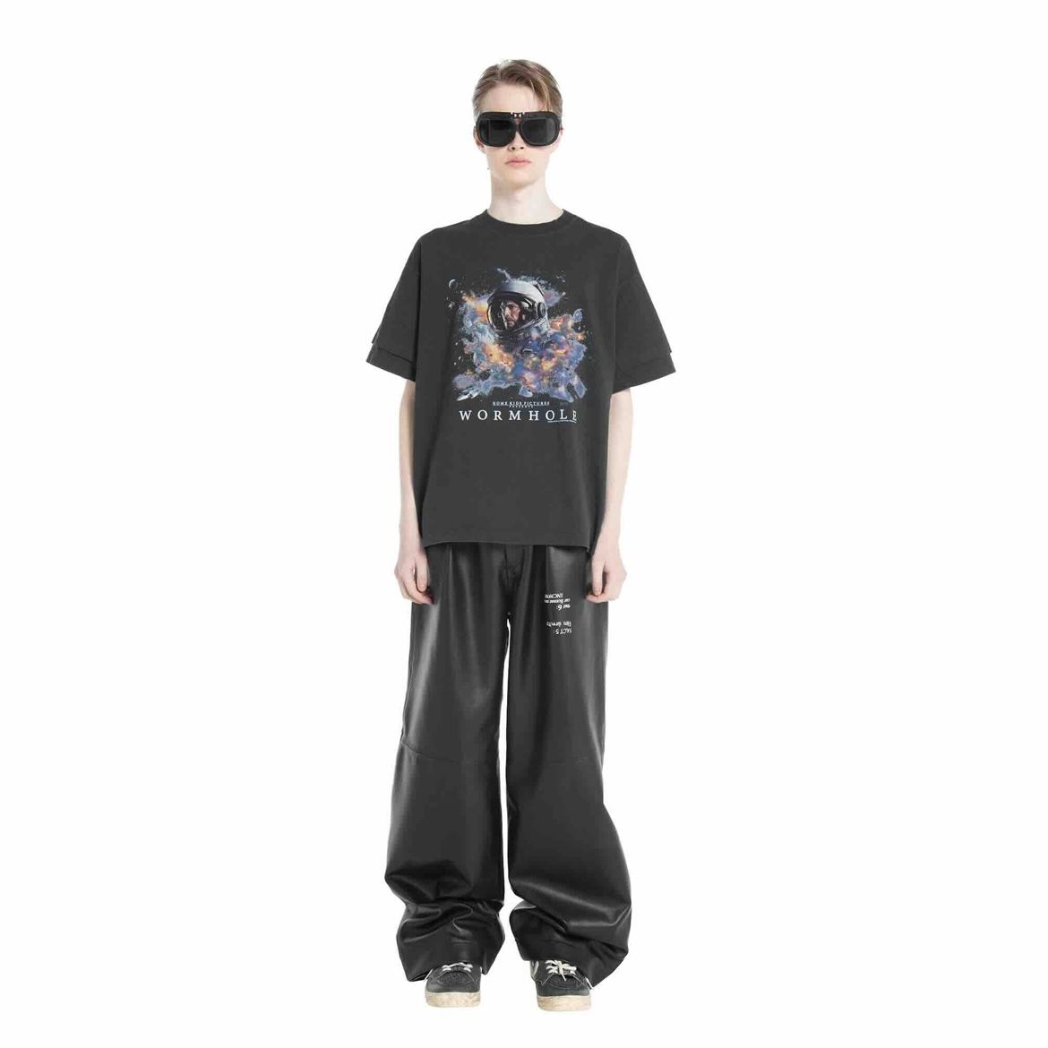 【国内買付】DAIRIKU Movie WORMHOLE ムービー プリント Tシャツ DAIRIKU - 【25AW】映画 オリジナルグラフィック ムービー T