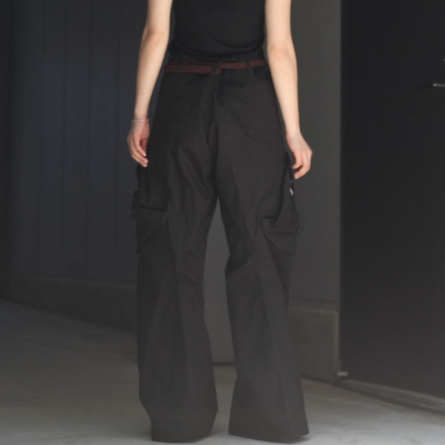 【残りわずか】3D Twisted Cargo Pants
