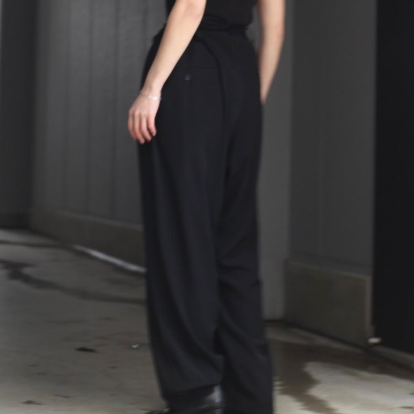 【残り一点】太紐パンツ(Taタキシード)