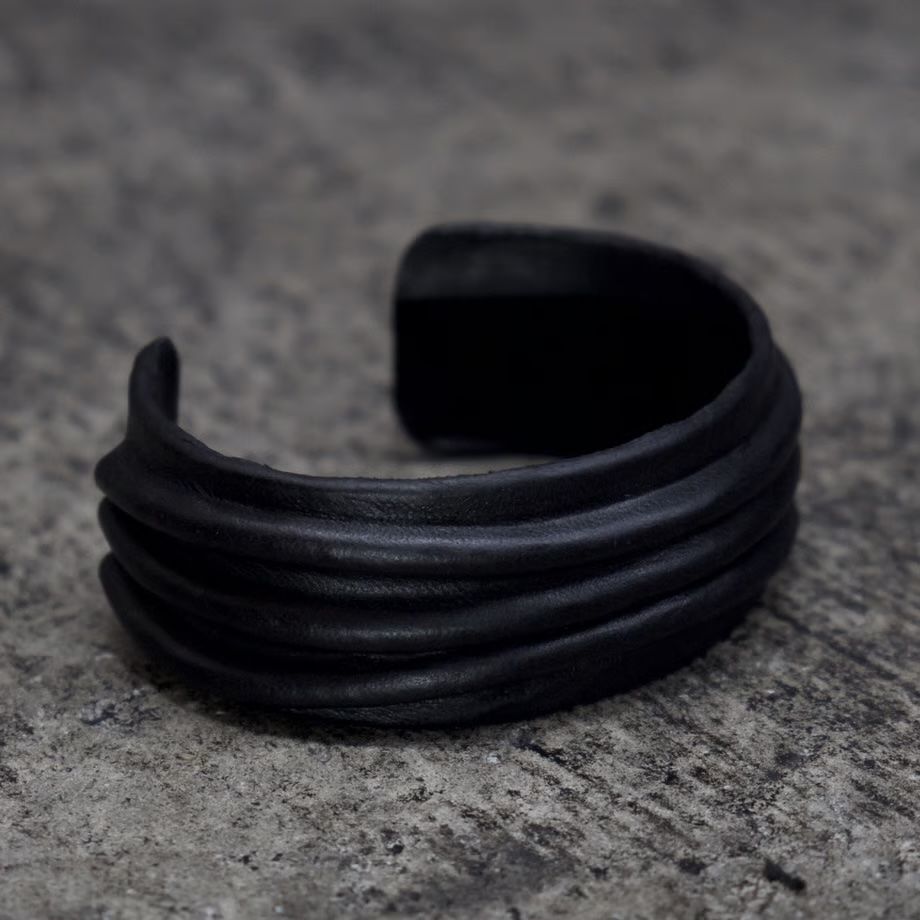 【お取り寄せ注文可能】Ridge Bangle Narrow
