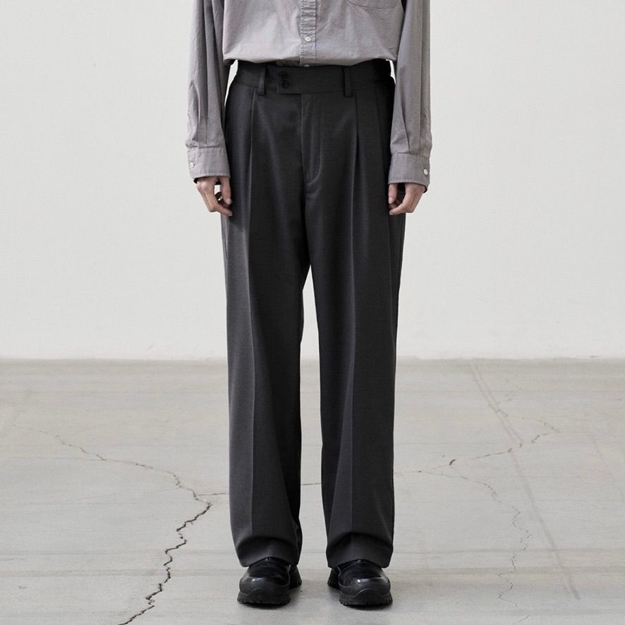 【再販売通知受付可能】Santiago Slacks