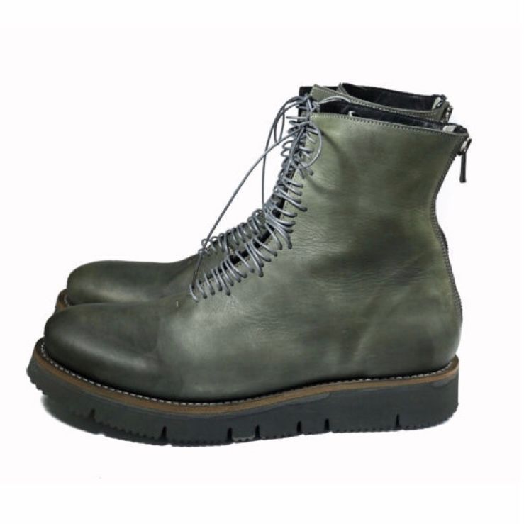 レザー種類 : CORDOVAN SPLIT(GRAY)
※商品ページ画像のレザー及び、仕様はサンプルとしてご覧ください。
