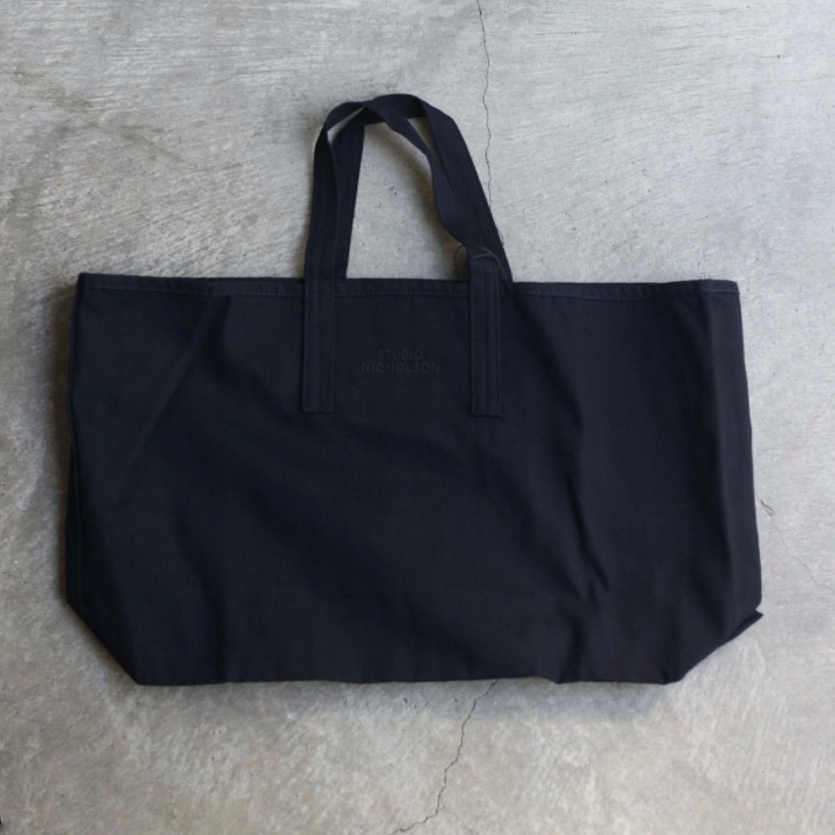 【残り一点】Embroidered Logo Tote Bag(STANDARD TOTE)