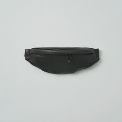 【残りわずか】Leather Sling Bag