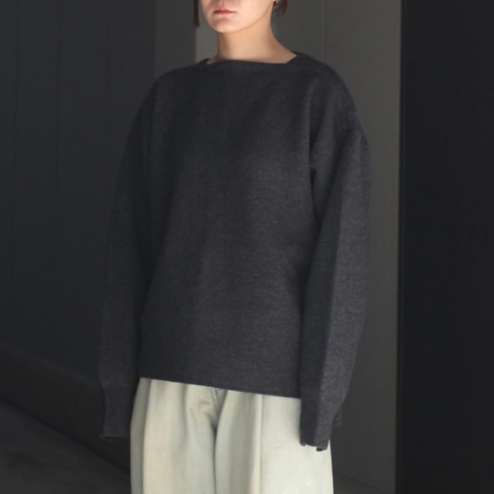 【残り一点】Extra Fine Wool Knit Boat Neck LS