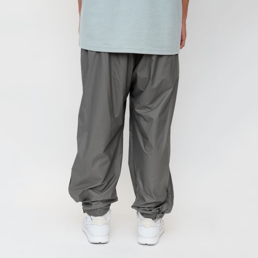 UNIVERSAL PRODUCTS - 【残り一点】Pertex Shield Nylon Track Pants