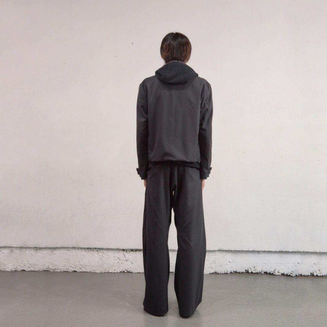 【残り一点】2Tucked Curved Leg Trousers