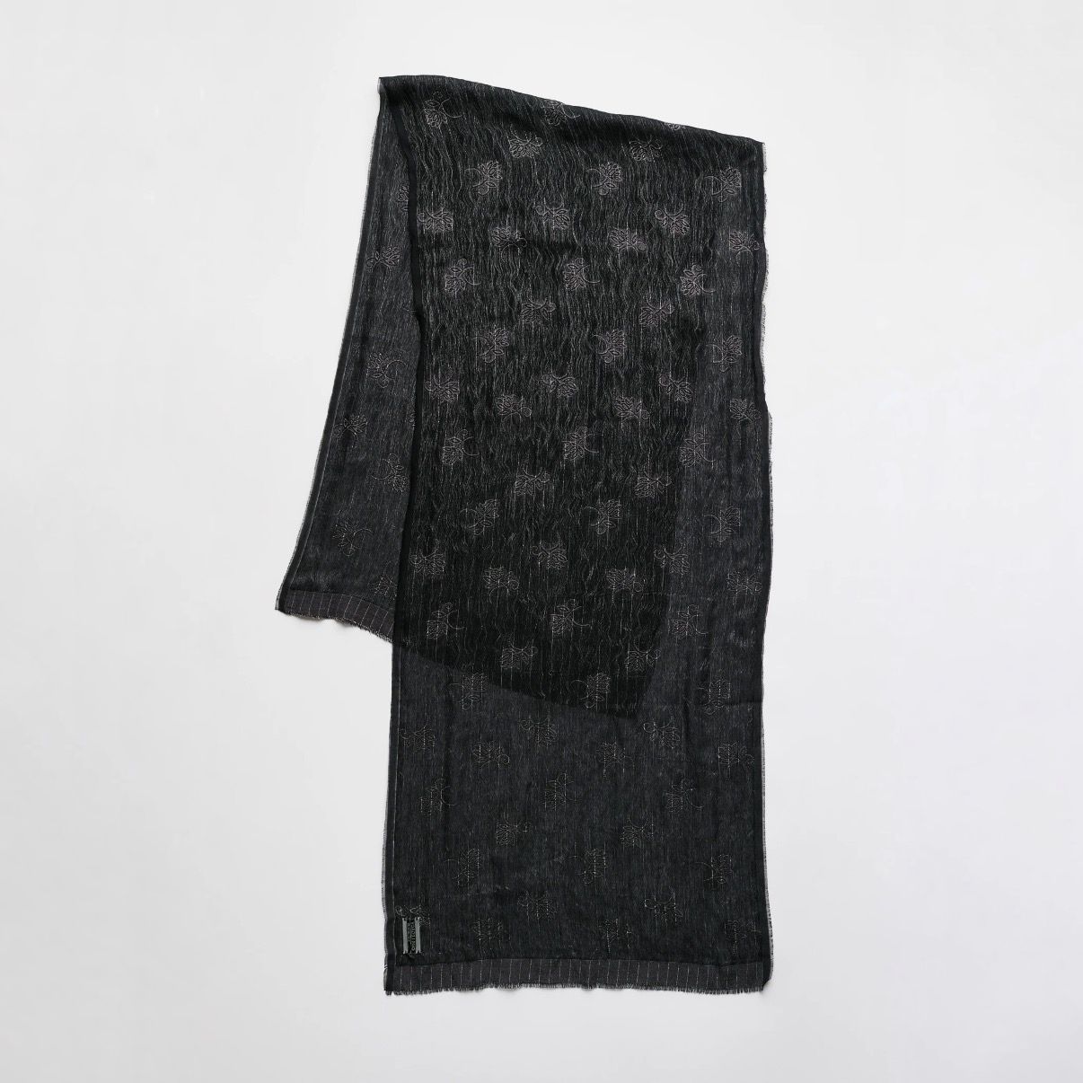 【残りわずか】Ornate Scarf