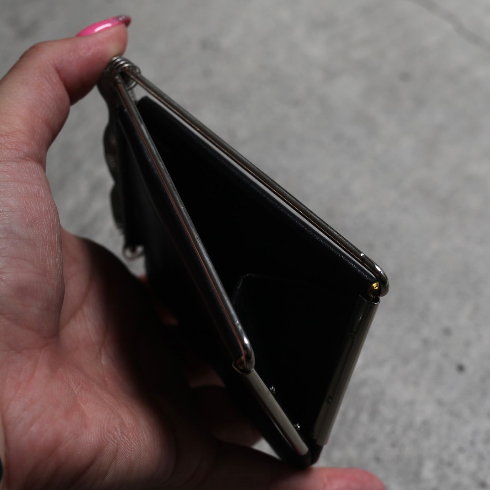 【残り一点】Coil Spring Coin Case(HOOKE_LAMB)