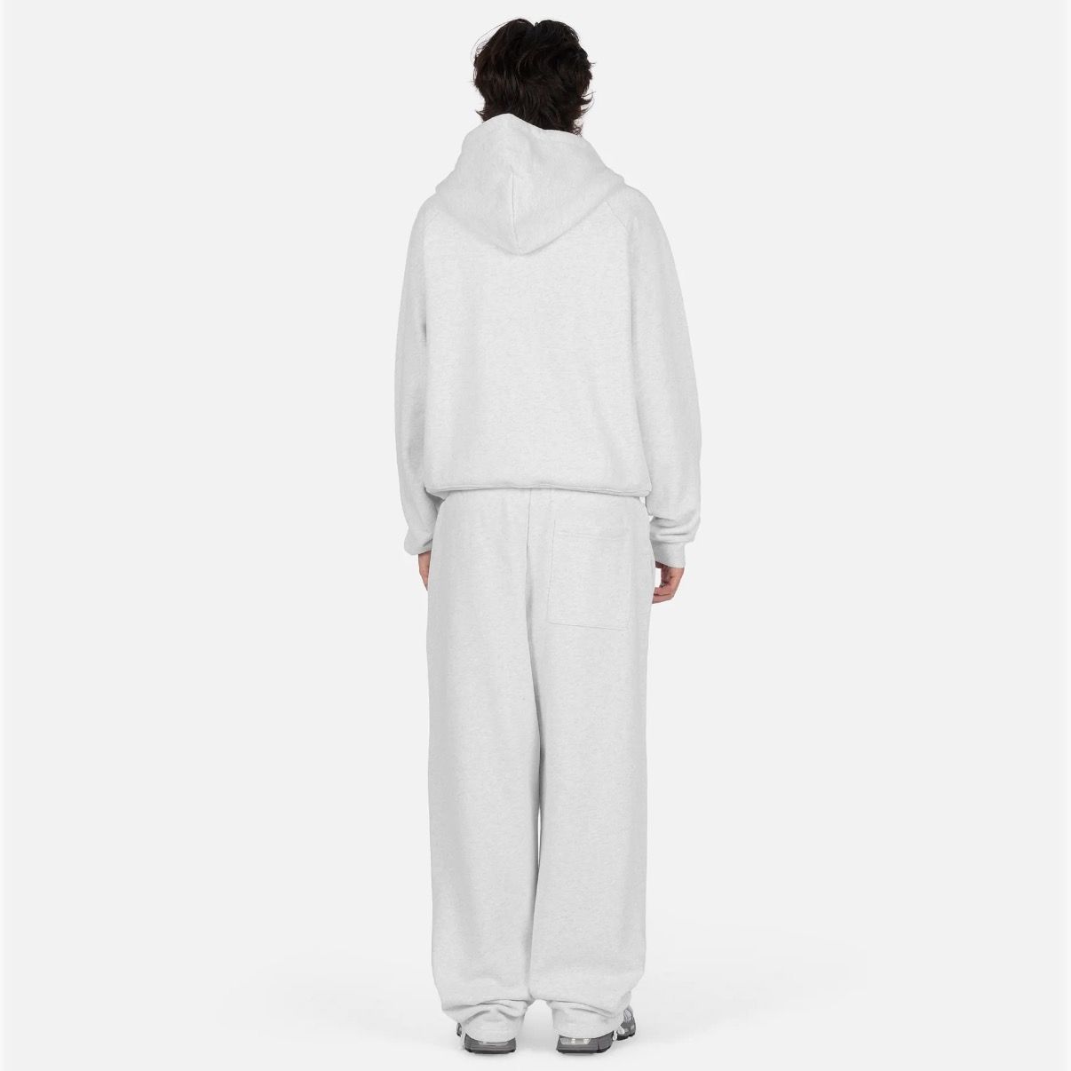 【残りわずか】Classic Small Logo Zip Hoodie