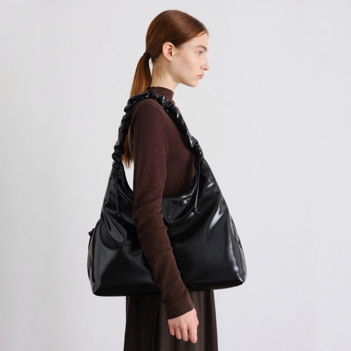 【再販売通知受付可能】Nicole Bag