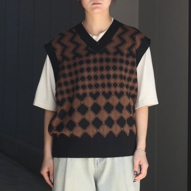 【残り一点】Kuba Knit Vest