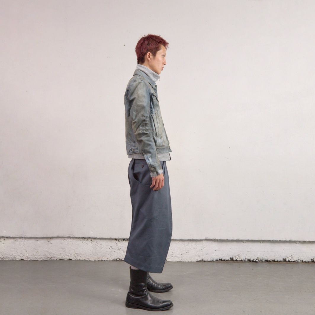 【残り一点】S Curved Utility Capri Trousers
