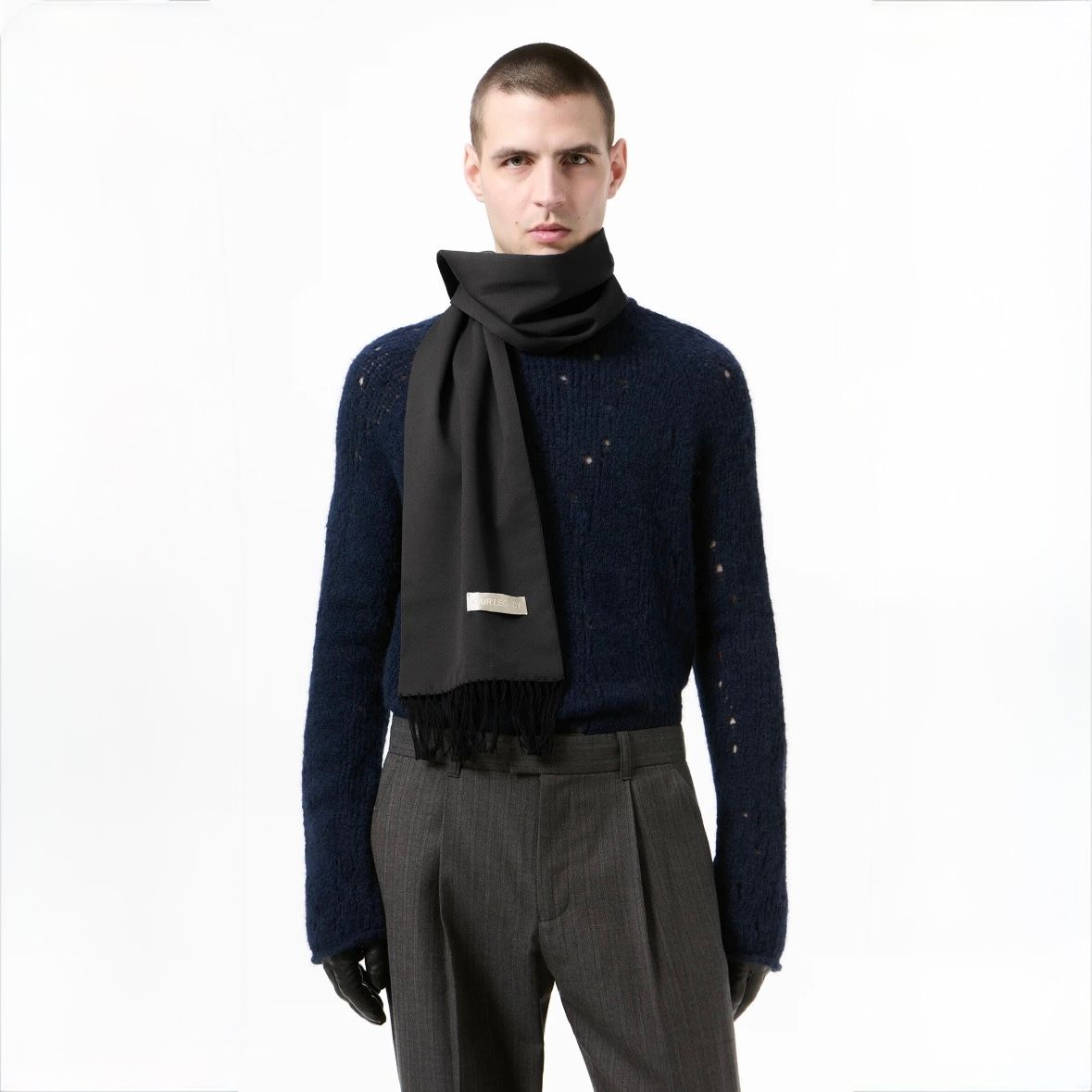 【残りわずか】Suiting Scarf