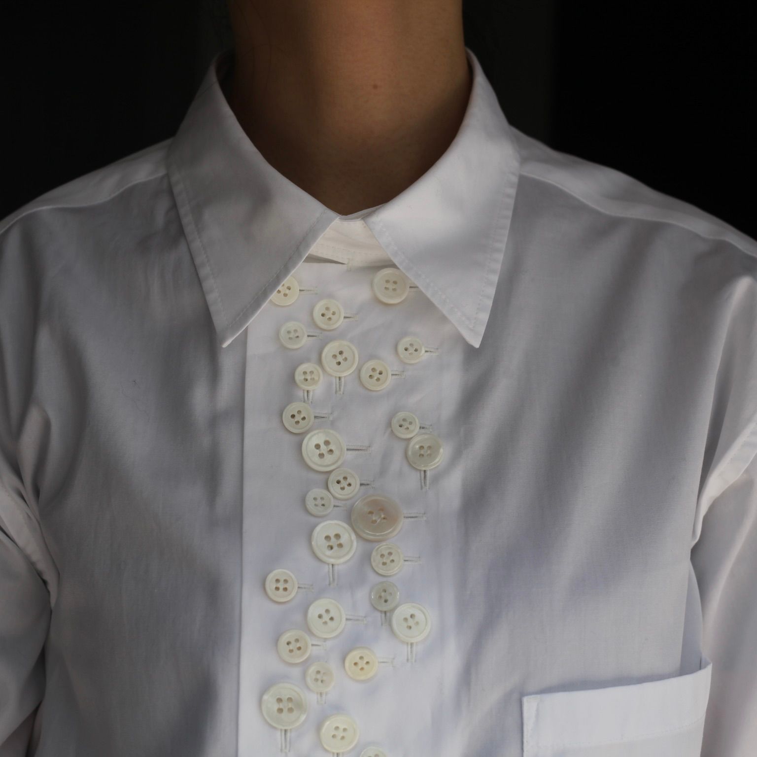 【残り一点】半袖釦多シャツ