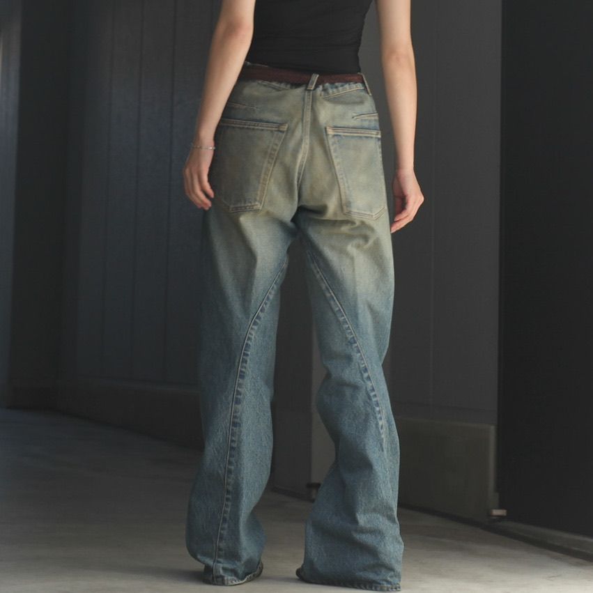 【残りわずか】3D Twisted Jeans