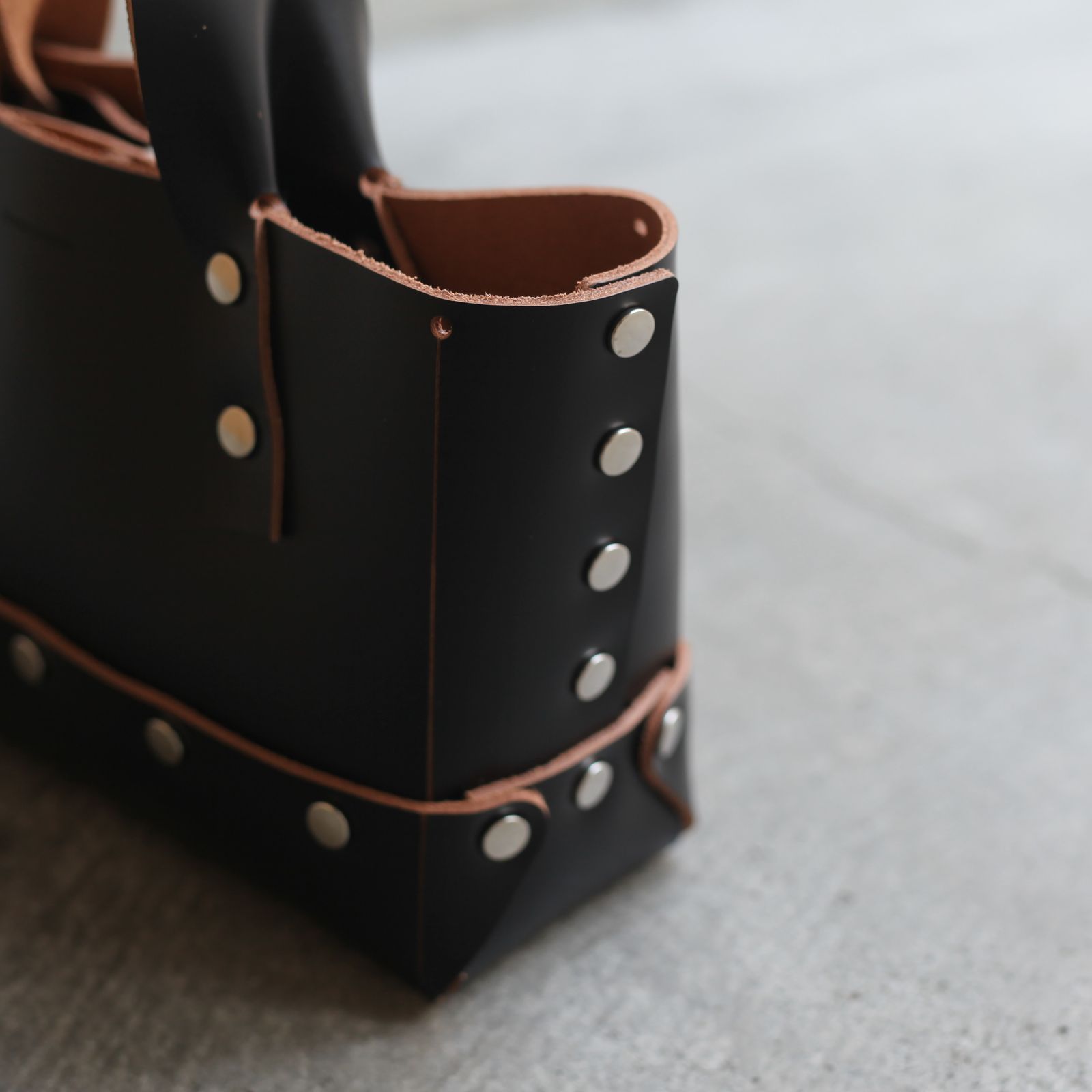 【次回入荷9月下旬予定】Assemble Rectangle Bag_S(BLACK)