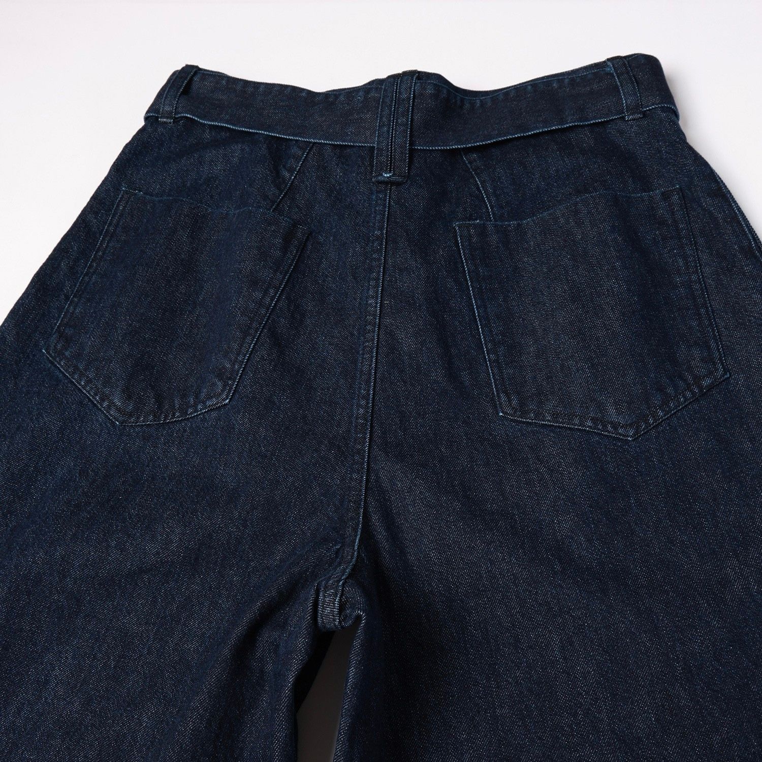 【残り一点】Barrel 1Tuck Wide Denim Pants with Long Belt