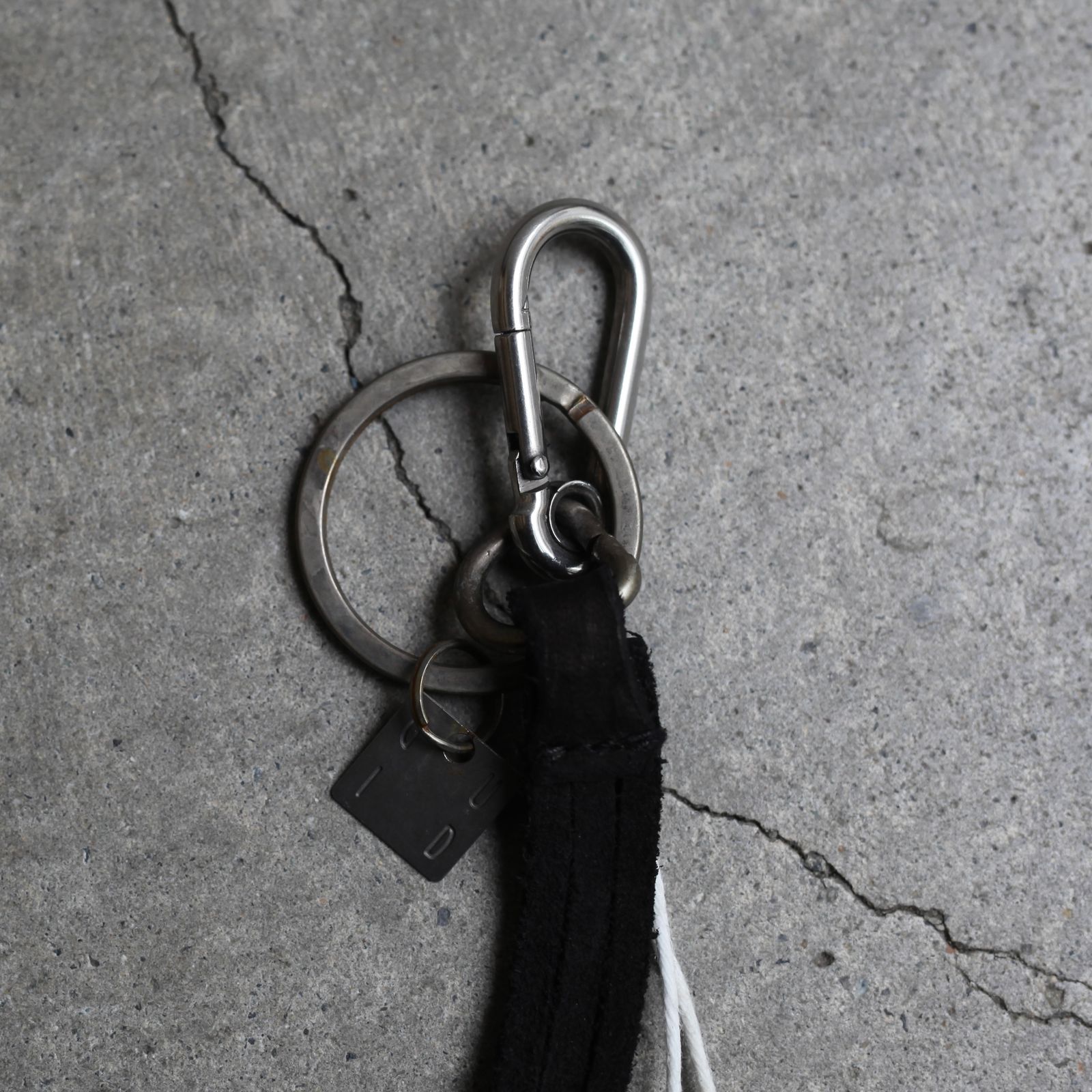 【残り一点】Leather Knotted Keychain