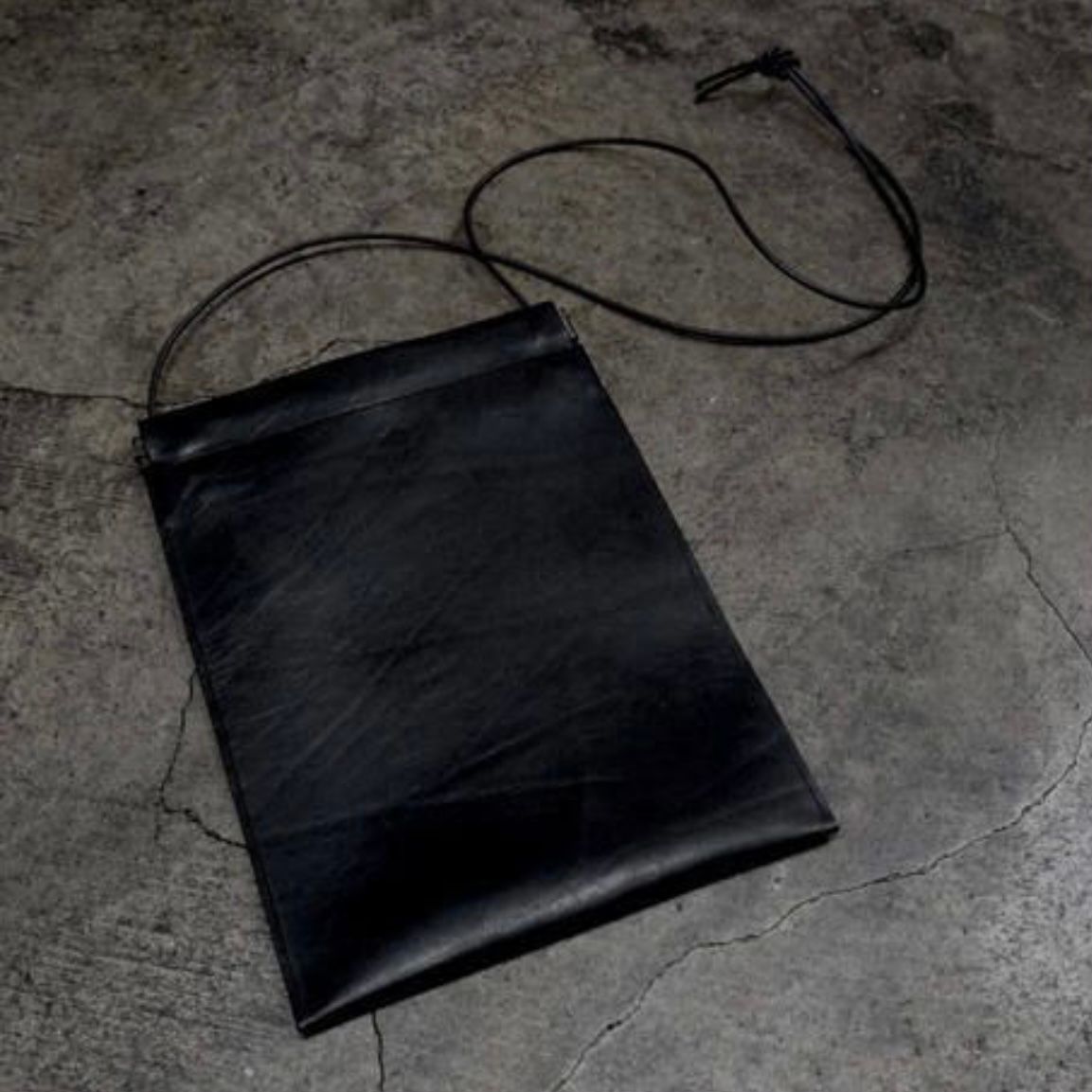 【お取り寄せ注文可能】Spring Cap Bag(COW LEATHER)