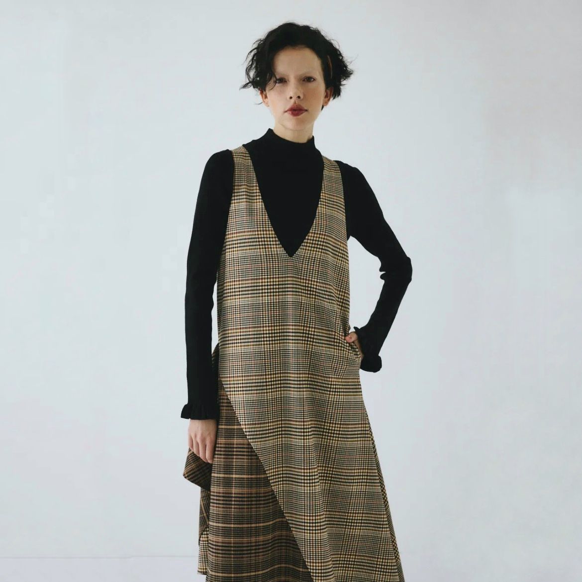 【残り一点】V Design Check Dress
