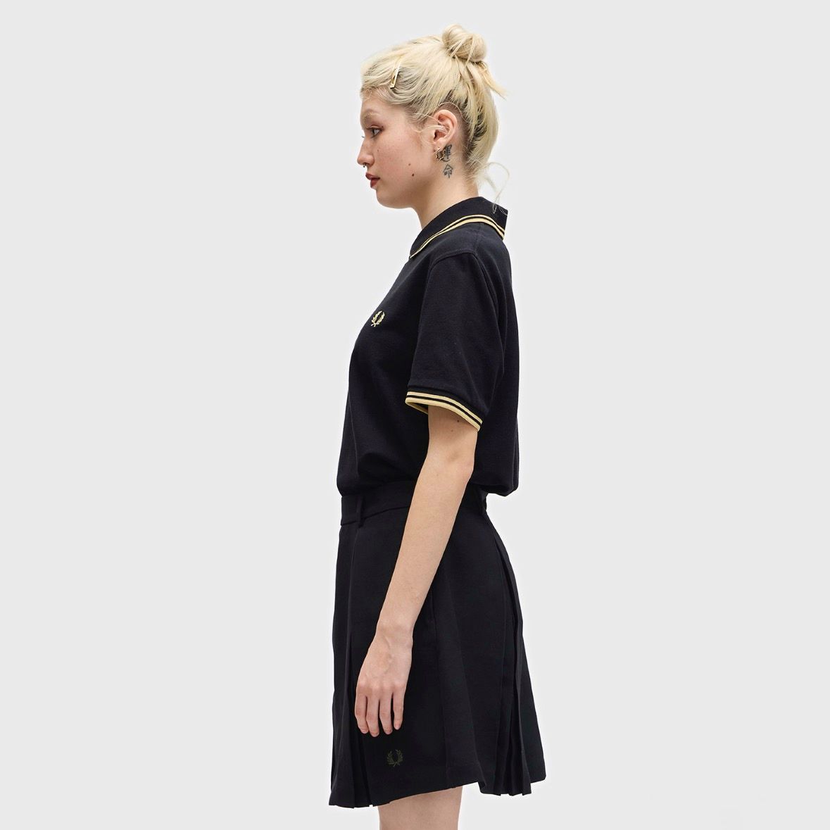 【残り一点】Twin Tipped Fred Perry Shirt