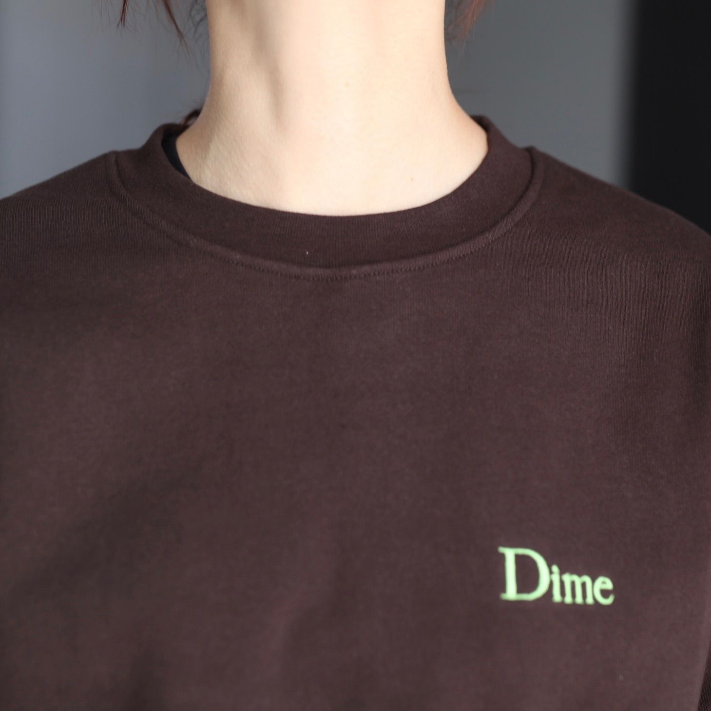 【残りわずか】Classic Small Logo Crewneck