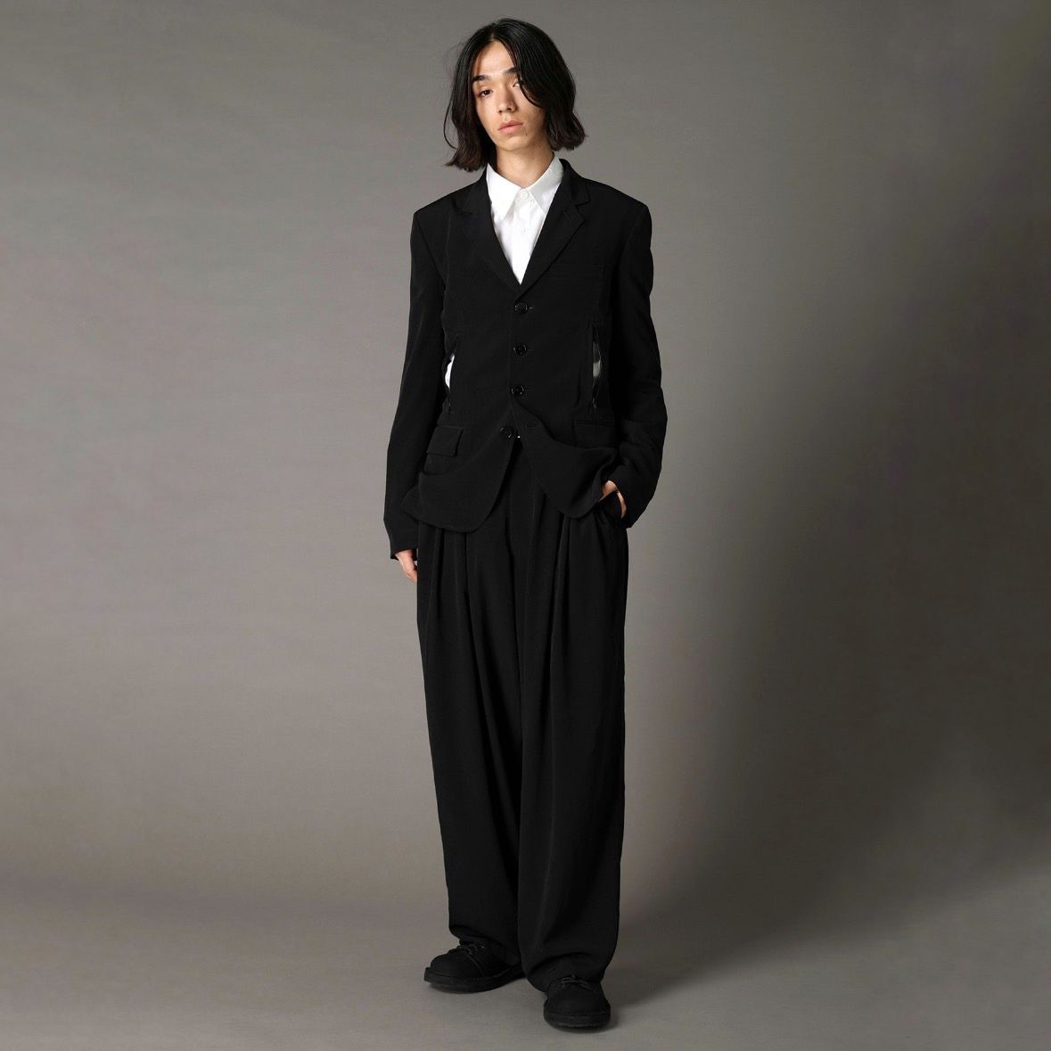 【残り一点】12本タック太パンツ