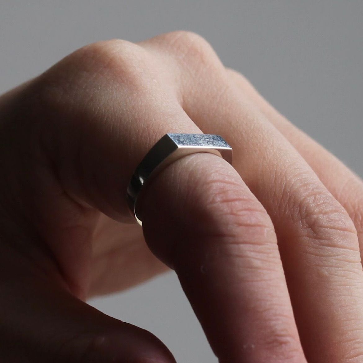 【お取り寄せ注文可能】Square Ring_4.5mm(SILVER)