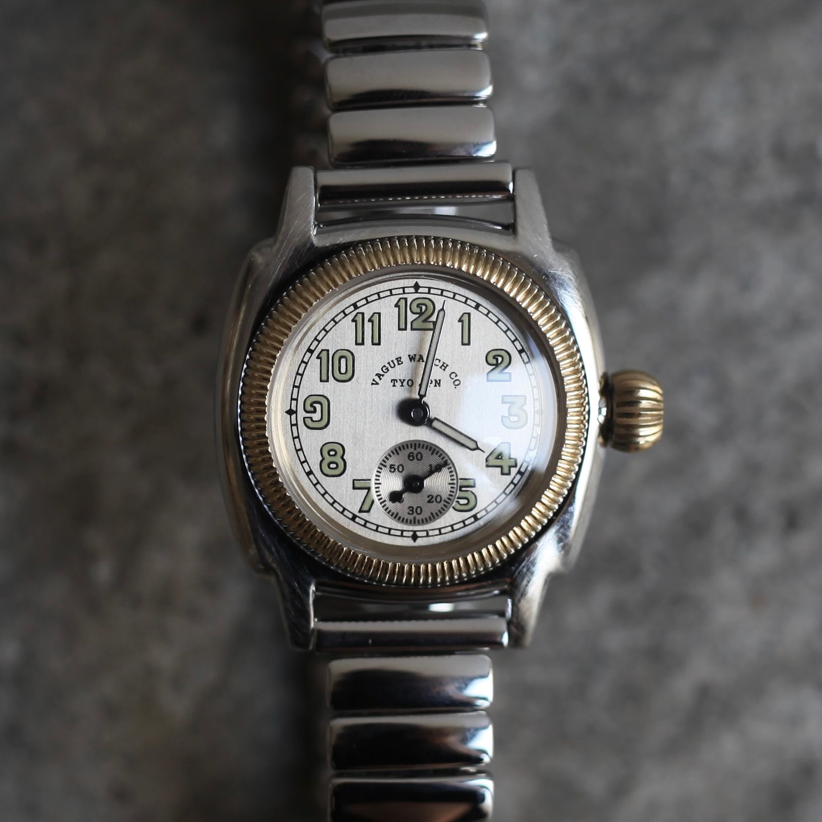 【残り一点】Coussin Early Extension(WOMEN/文字盤28mm)