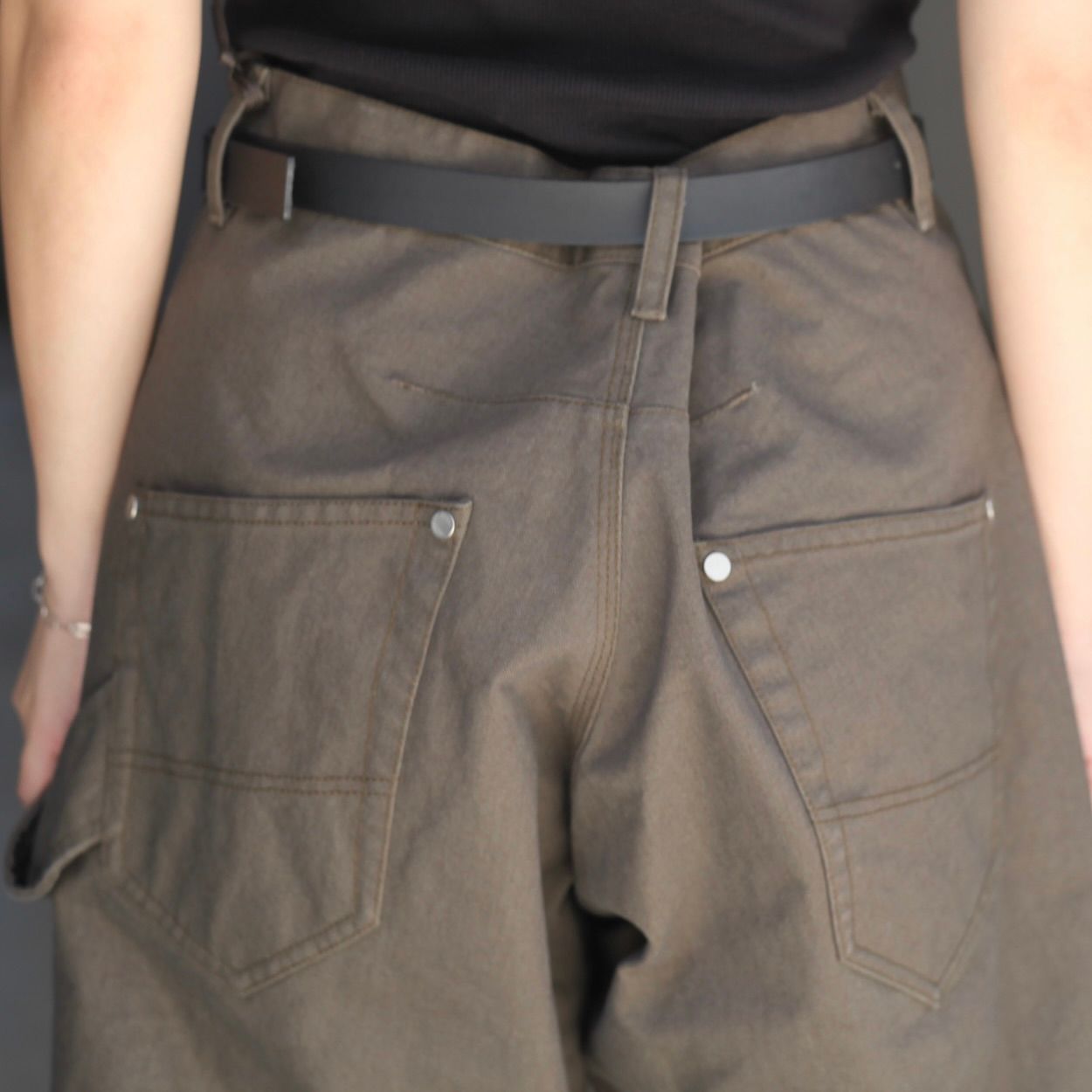 【残り一点】Curved Leg Double Knee Work Short Pants
